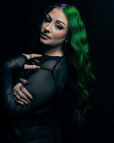 officialALYXX - #4