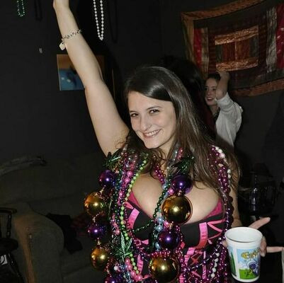 avery_harwood https: sundreamsharwood_official - #15