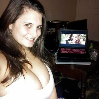 avery_harwood https: sundreamsharwood_official - #4