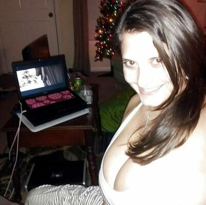 avery_harwood https: sundreamsharwood_official - #2