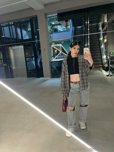 ellieonellie - #12