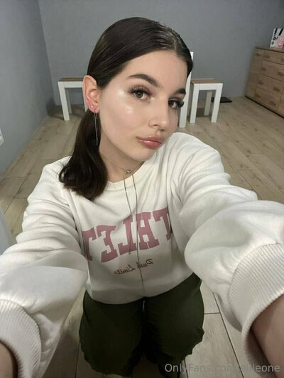 ellieonellie - #15