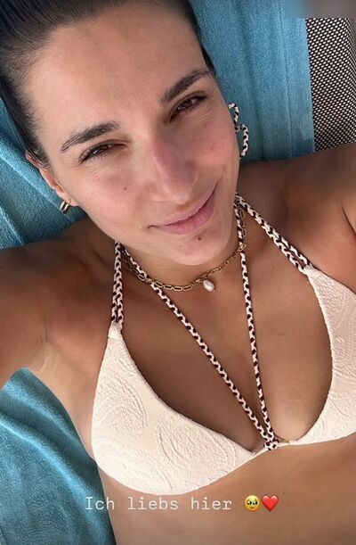 Saliha Özcan / SallysWelt - #3