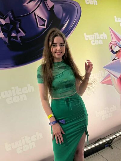 lillythechillytv lilydaisyphillips - #5