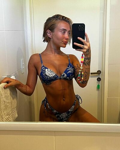 Tuli Acosta - #12