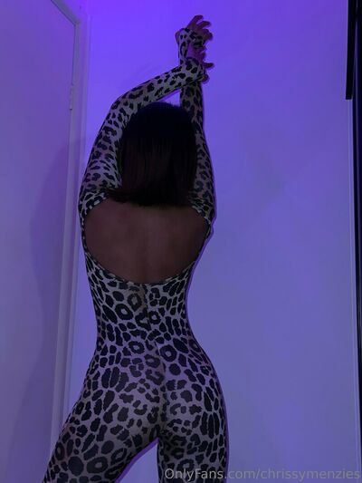 chrissymenzies__ - #15