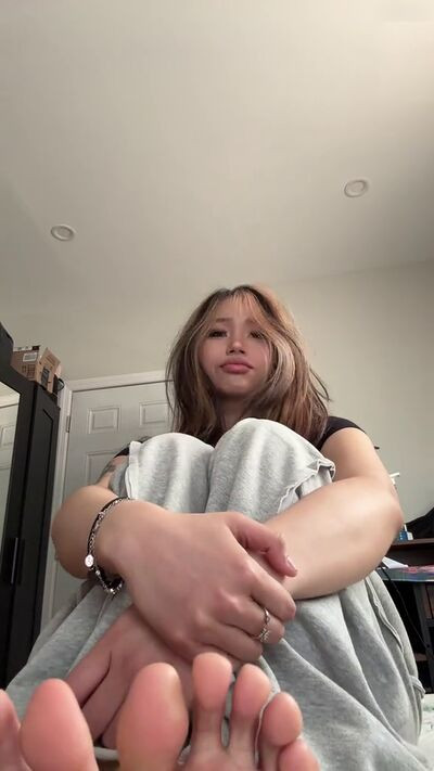 Annie Zheng (@cellow111) - #11