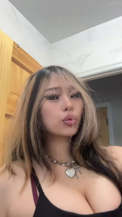 Annie Zheng (@cellow111) - #5