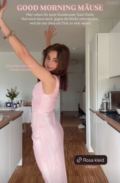 Sophie Breuer - #10