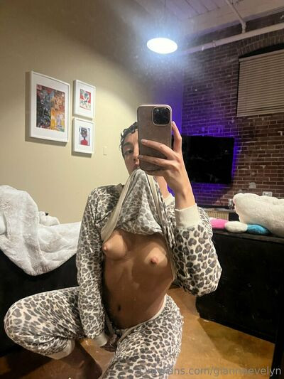 Giannaevelyn - #16