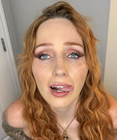 crimsonredhead1 - #3