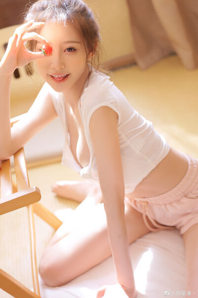 Zhou Tong Tong tongtongtong.zhou 周童桐 周童潼 - #14