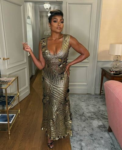 tarajiphenson - #17