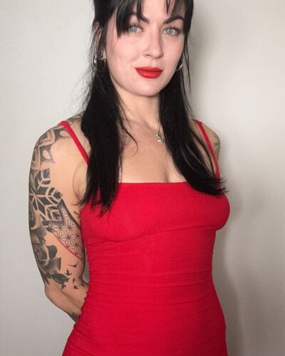 Shelly Black - #8