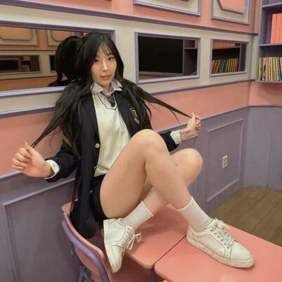 daintybabyelle elleleeofficial https: - #14
