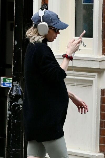 kirbyshae420 vanessa__kirby - #2