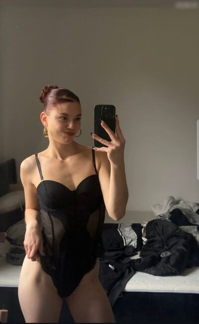Alina Pfeifer - #4