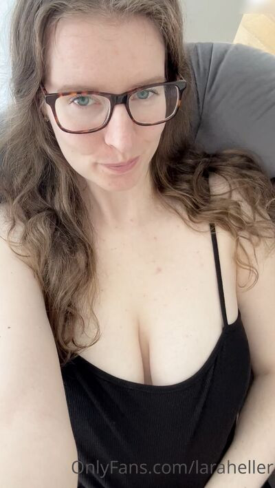 Lara Heller - #5