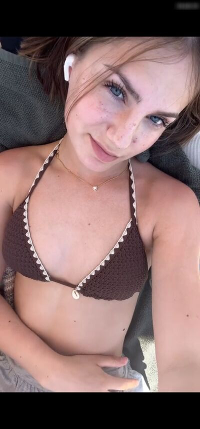 Lea Viktoria - #8