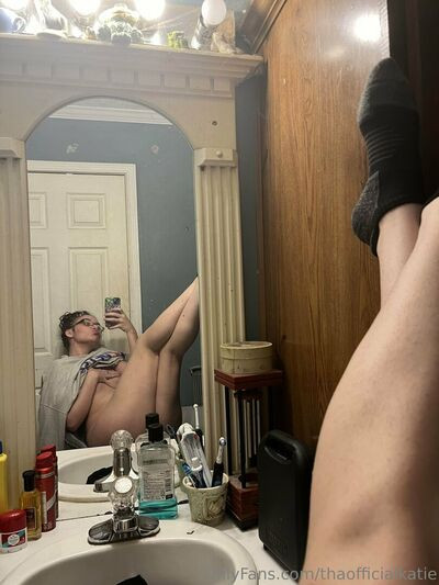 thaofficialkatie - #3