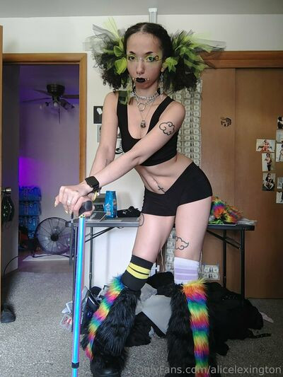 Alice_Lexington Marianne Lace alice.troublemaker iNeverMetHer missalicethegoth - #12