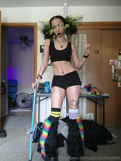 Alice_Lexington Marianne Lace alice.troublemaker iNeverMetHer missalicethegoth - #13