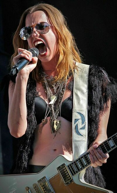 Lzzy Hale - #3