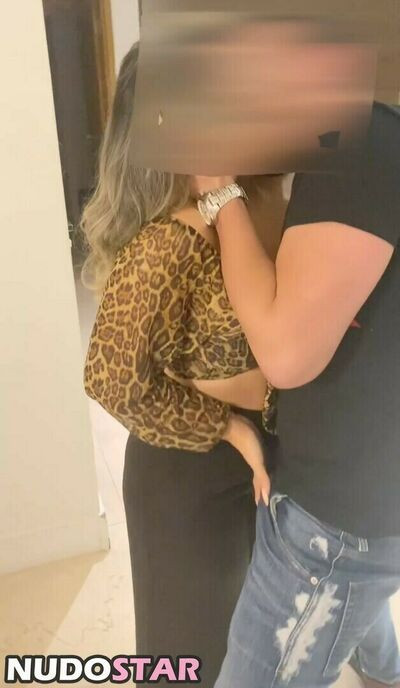 Identify unknown Hotwives and QoS in here who.is.this.official - #11