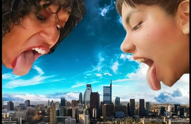 giantess.deborafree - #11