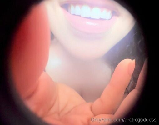 queenarcticgoddess - #4