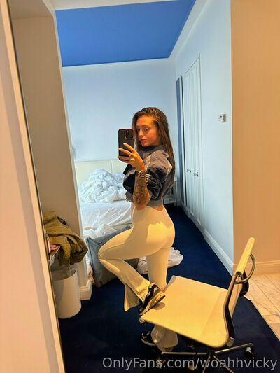 woahhvicky - #9