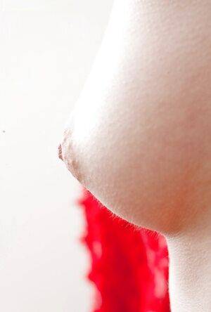 Pale natural babe Jodie C is an amateur with a hairy pussy on picsofsex.com