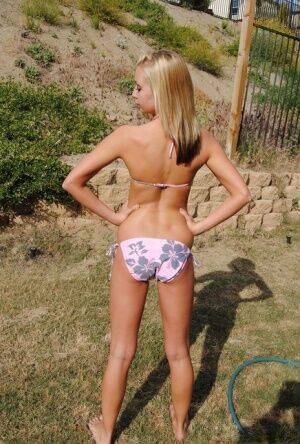 Petite blonde amateur Tiny Tiff looses her body from a bikini in scrub lands on picsofsex.com
