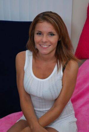 Frolic teen in cotton shorts uncovering her tempting curves on picsofsex.com
