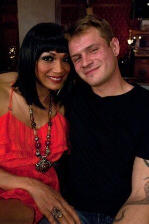 TS Seduction Trent Diesel, Yasmin Lee on picsofsex.com