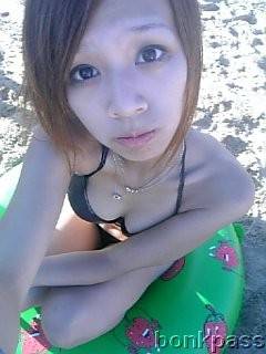 Chinese girls looking sexy in bikinis - Japan - Thailand - China on picsofsex.com