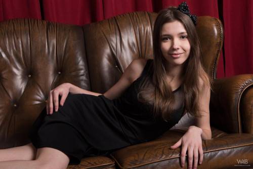 Young Smile on picsofsex.com