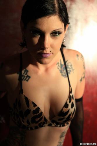 Vicious Female Cadence St John Is Showing Her Intimate Tattooed On Photo Masterpieces on picsofsex.com