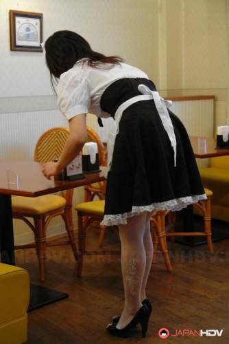 Sexy Housemaid Mai Mizusawa Opens The Mouth And Does The Horniest Blowjob Ever on picsofsex.com