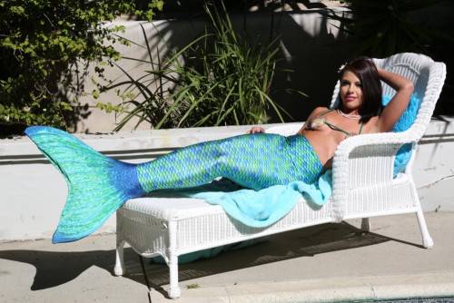 Sensual Brunette Adriana Chechik Takes Her Mermaid Fishtail Off And Shows Her Slit on picsofsex.com