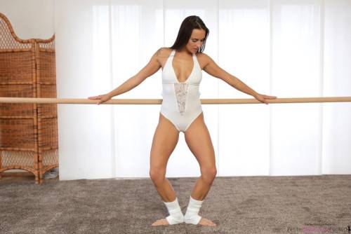 Flexible Form on picsofsex.com