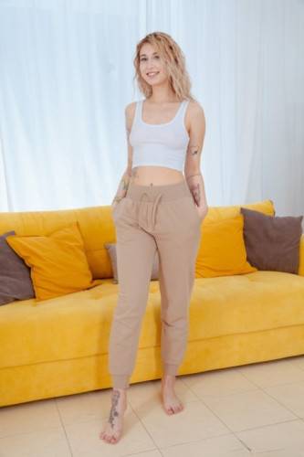 Anal Angels Iris Kiss Kiss, on picsofsex.com