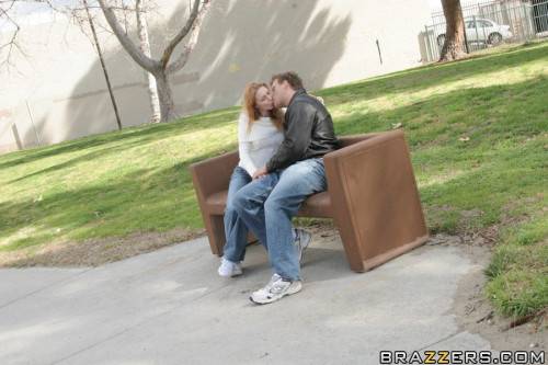 Hot american Shawna Lenee in tight jeans rammed in her sissy after good cock suck outdoor - Usa on picsofsex.com