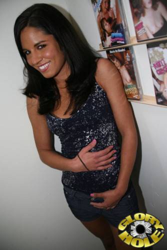 Slender Chick Missy Maze Leans Forward To The Gloryhole And Swallows The Black Stuff on picsofsex.com