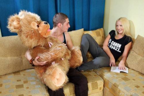 Blonde Chick Brittany Spring With Pink Pussy And Flexible Asshole Gets Filled With Thick Boner on picsofsex.com