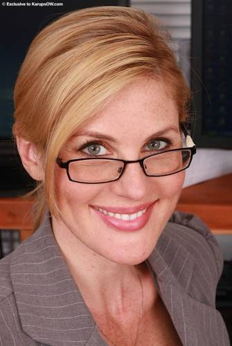 Very attractive american blond mature Kate Kastle in sexy lingery exposes big boobies and sissy in office - Usa on picsofsex.com