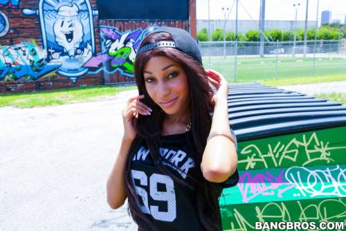 If You Like Beautiful Brown And Black Girls Then Bang Bros Has What You Need. Especiallyin This Edition Of Brown Bunnies. Meet Nadia Valdez. A Petit Black Chick Who At First Maybe A Tad Intimidating, But Once You Take Her Clothes Off You Realize All She W on picsofsex.com