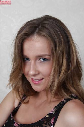 Slender latvian teen Alice Smith in lingerie uncovering tiny tits and spreading her legs - Latvia on picsofsex.com
