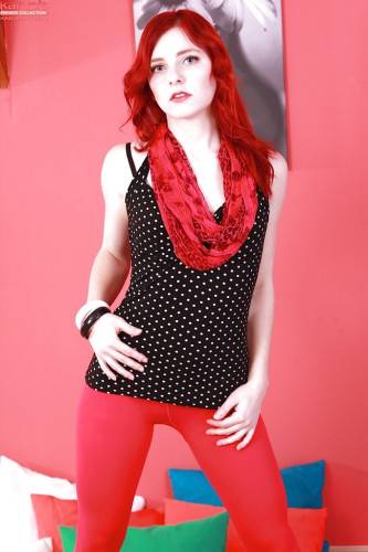 Luscious czech red-haired teen Vanessa Shelby unveils small tits and jerks off - Czech Republic on picsofsex.com