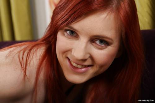 Rangy czech redheaded cutie Vanessa Shelby bares small tits and puts a toy in her twat - Czech Republic on picsofsex.com